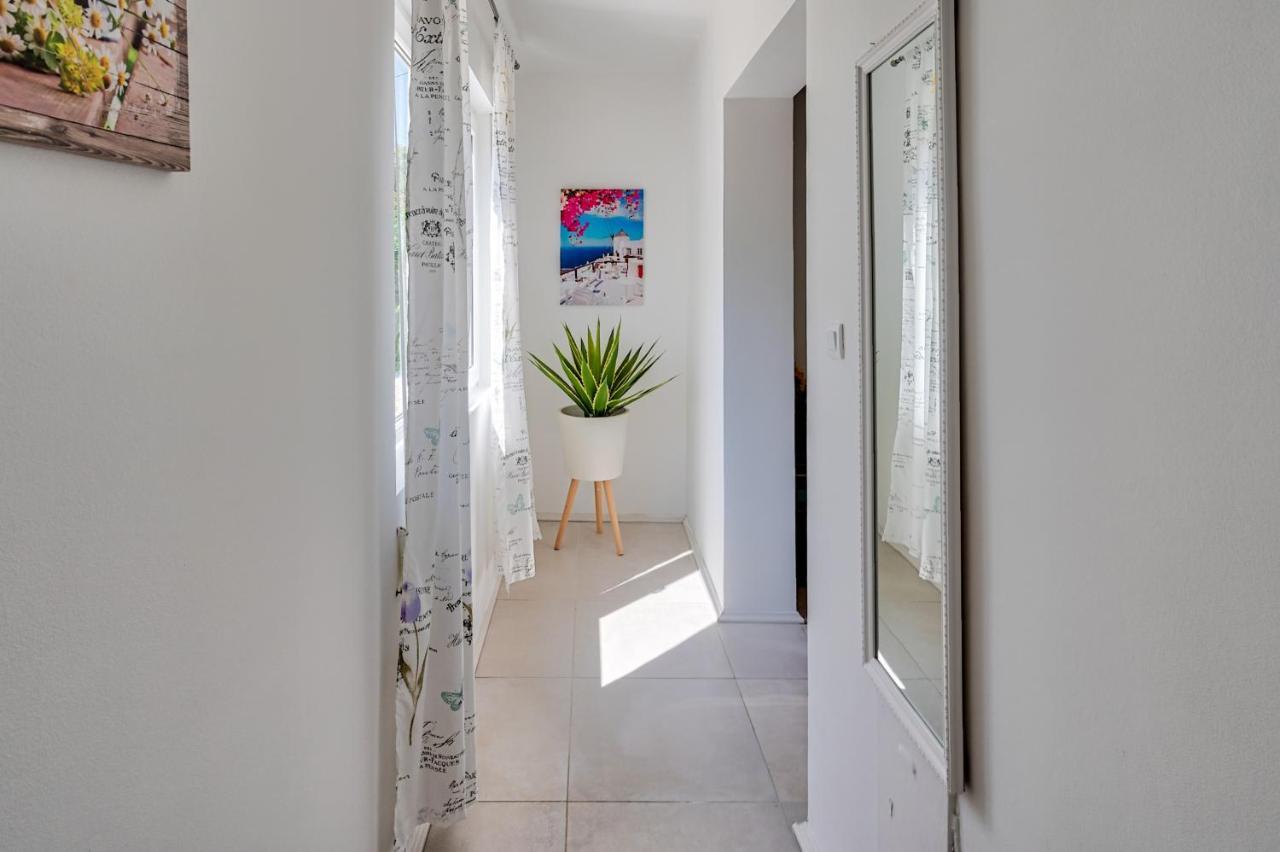 Villa Matija Liznjan Bagian luar foto