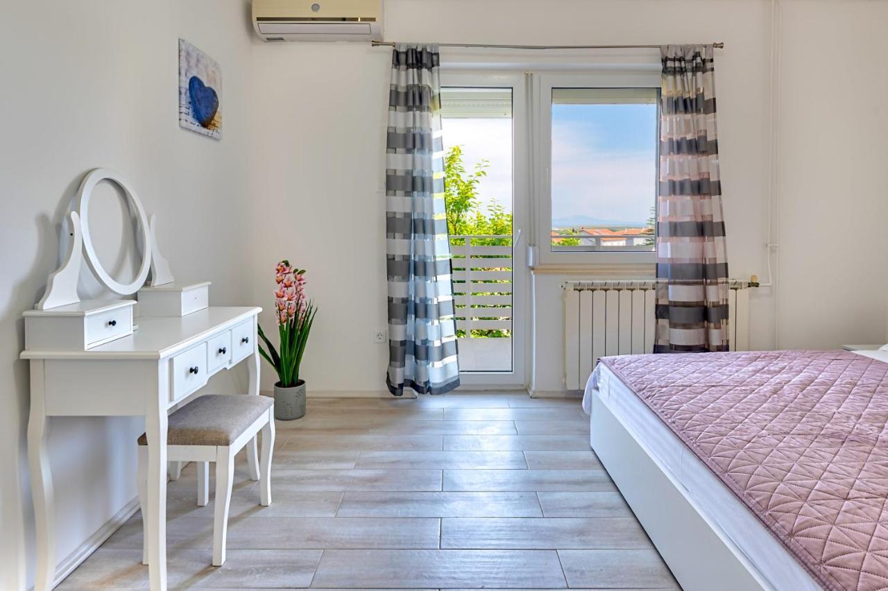 Villa Matija Liznjan Bagian luar foto